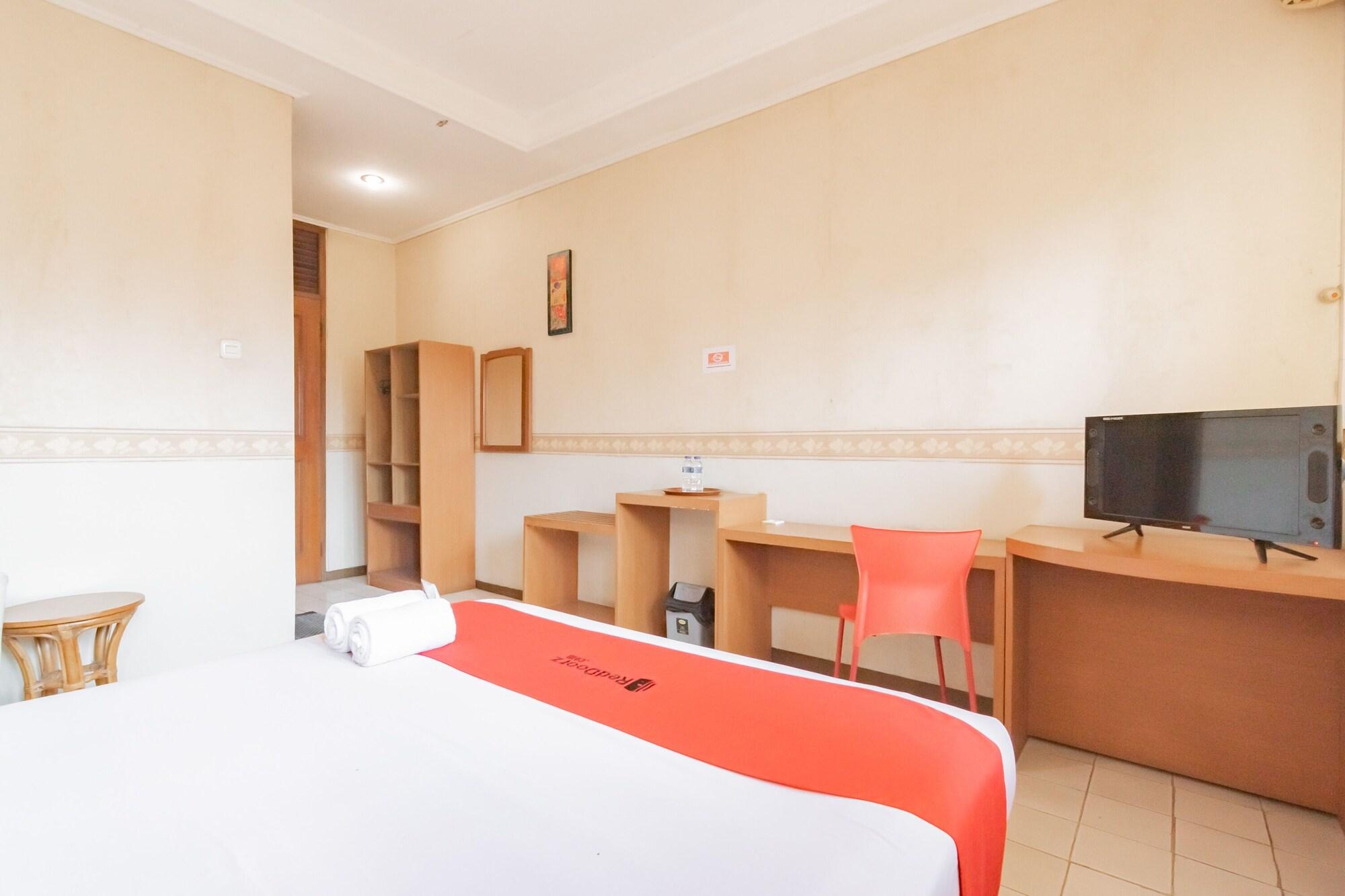 Reddoorz Plus @ Sukamulya Pasteur 2 Bandung Exterior photo