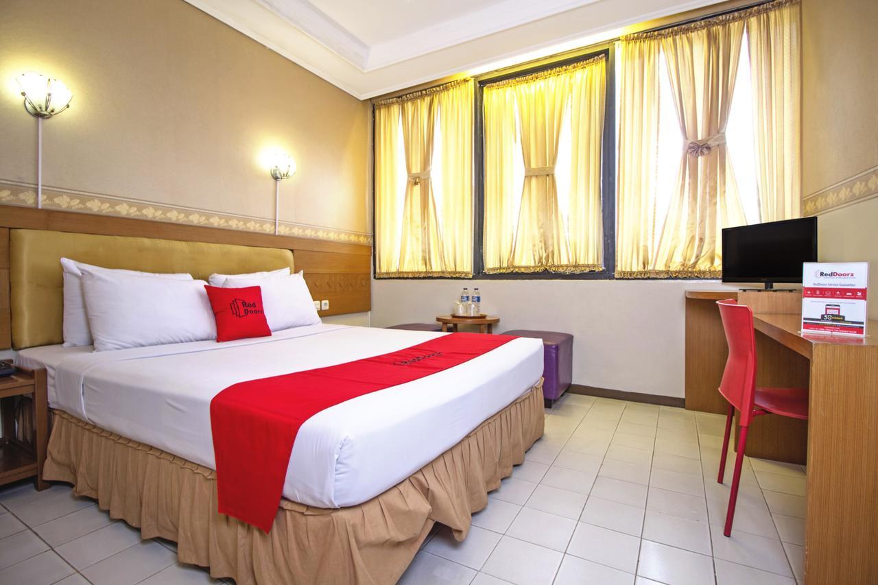 Reddoorz Plus @ Sukamulya Pasteur 2 Bandung Exterior photo