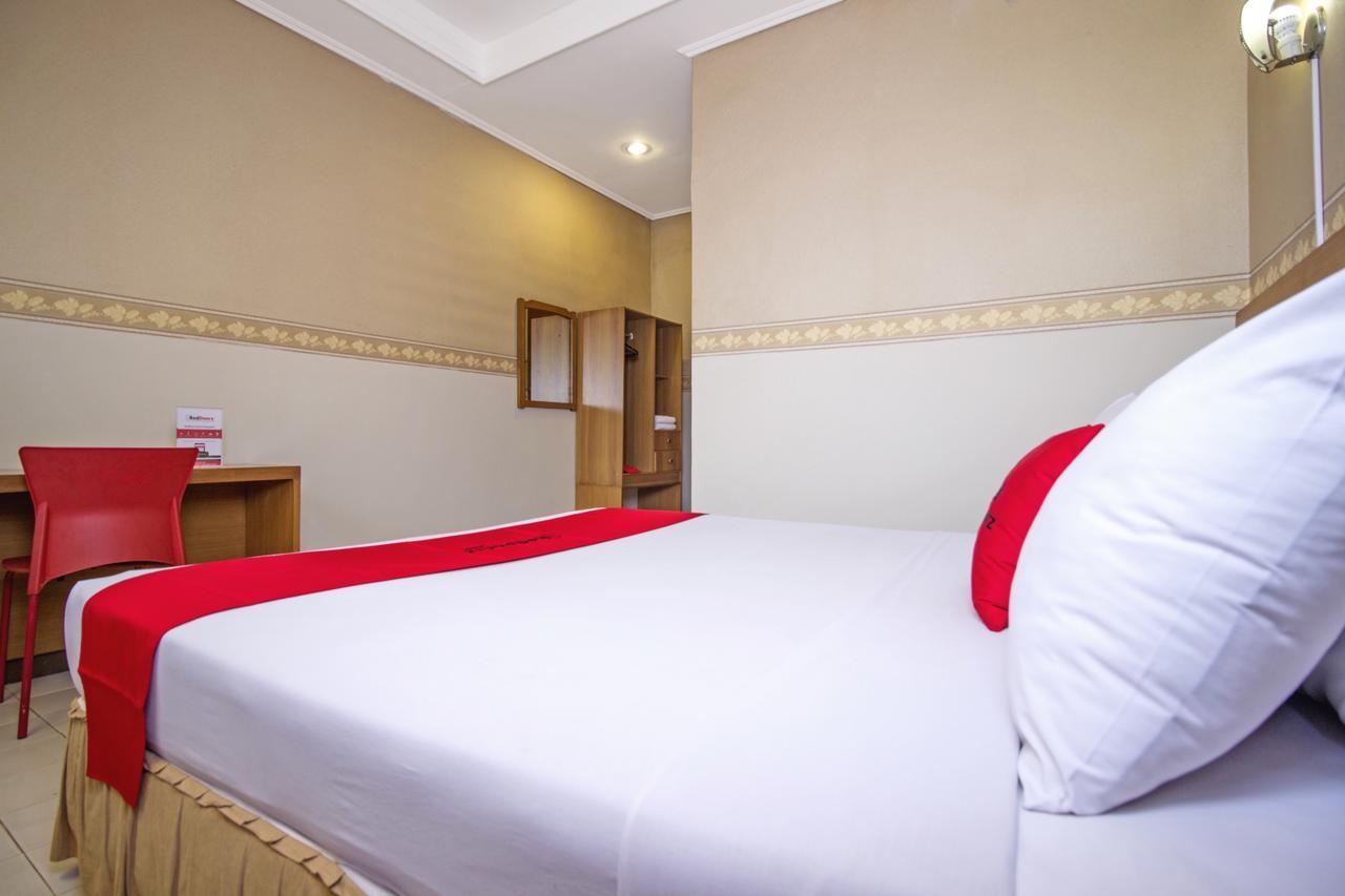 Reddoorz Plus @ Sukamulya Pasteur 2 Bandung Exterior photo